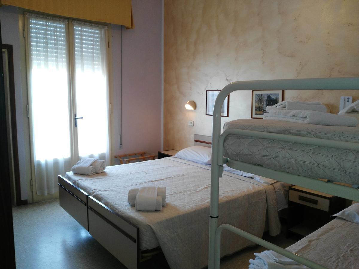 Hotel Marittimo Rimini Eksteriør billede