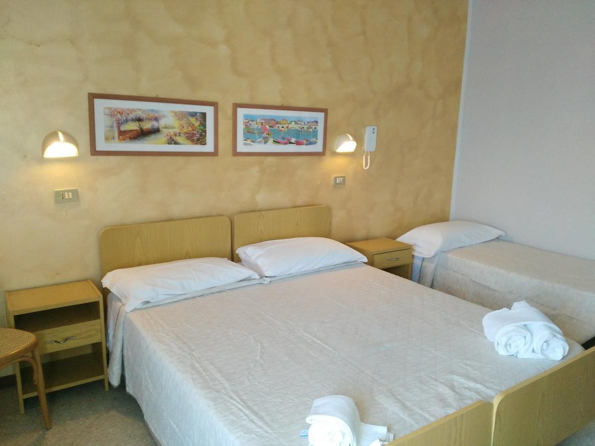 Hotel Marittimo Rimini Eksteriør billede