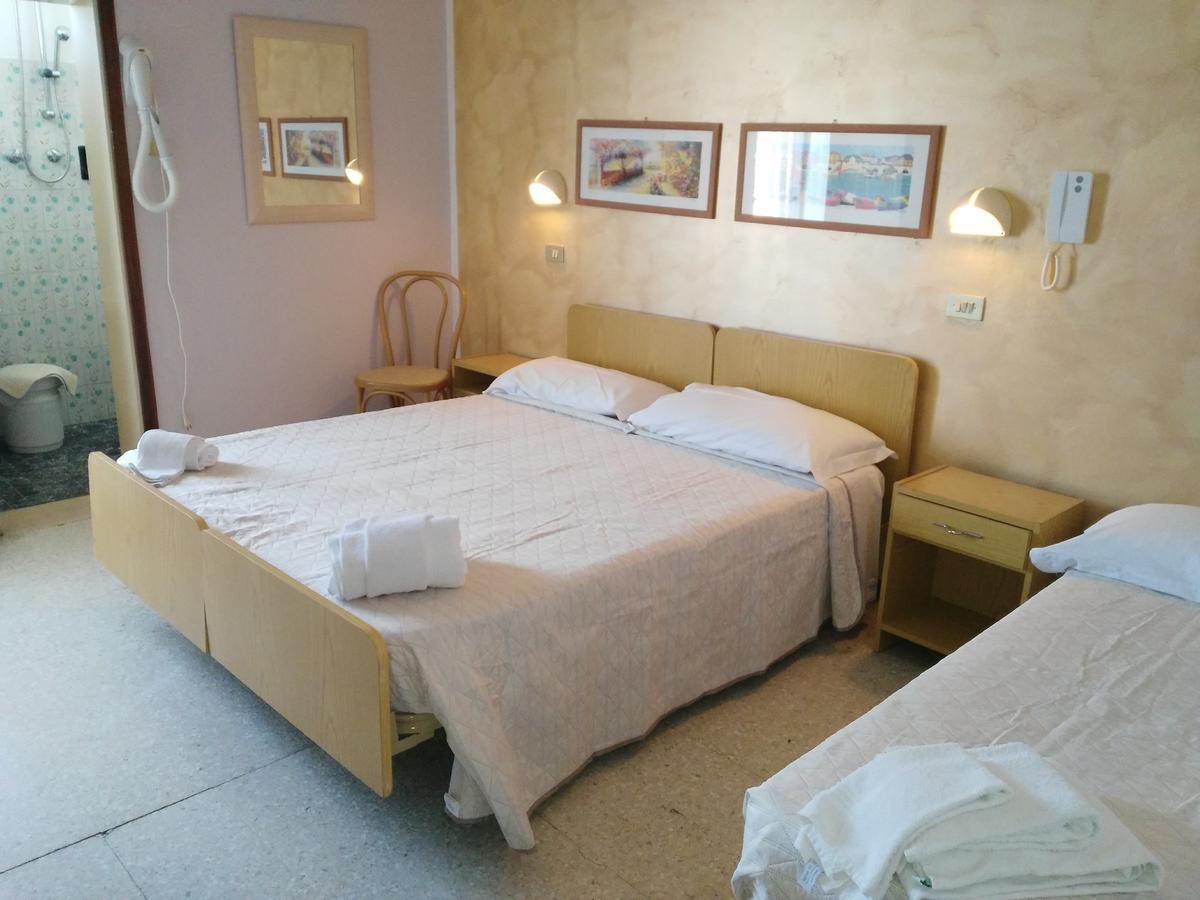 Hotel Marittimo Rimini Eksteriør billede