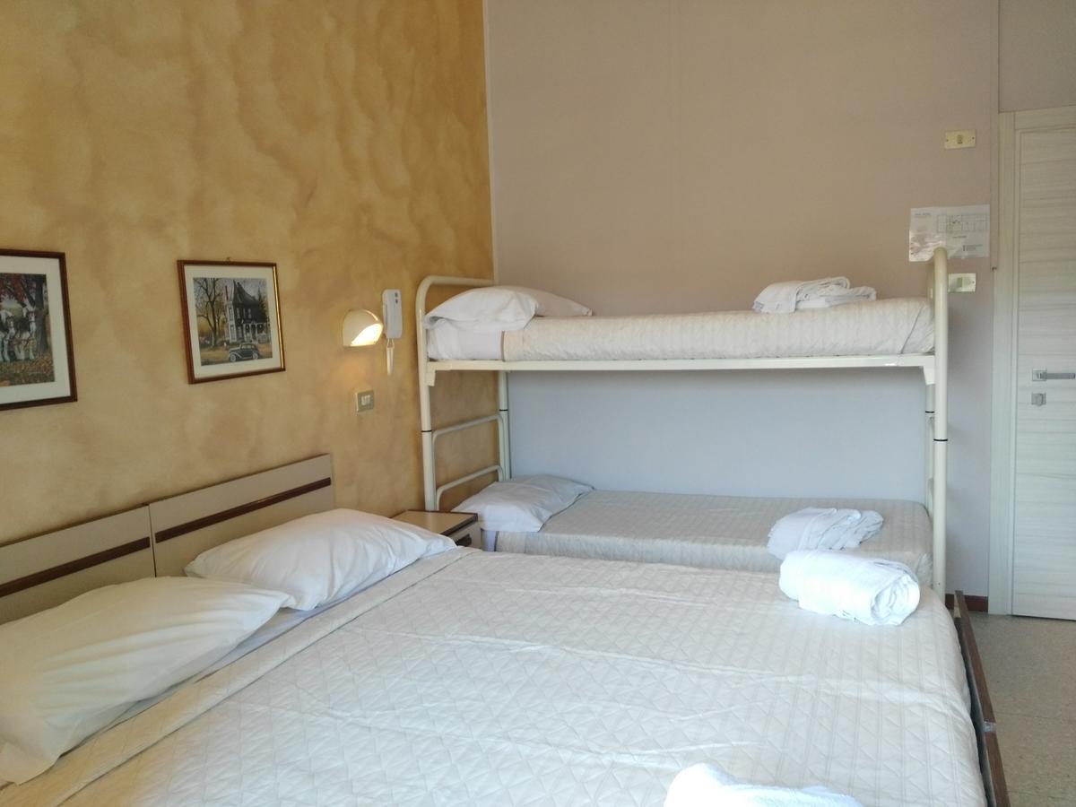 Hotel Marittimo Rimini Eksteriør billede