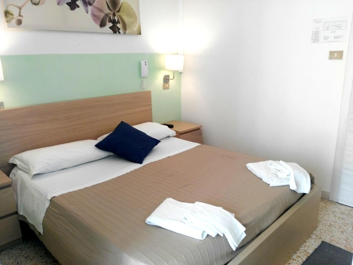 Hotel Marittimo Rimini Eksteriør billede