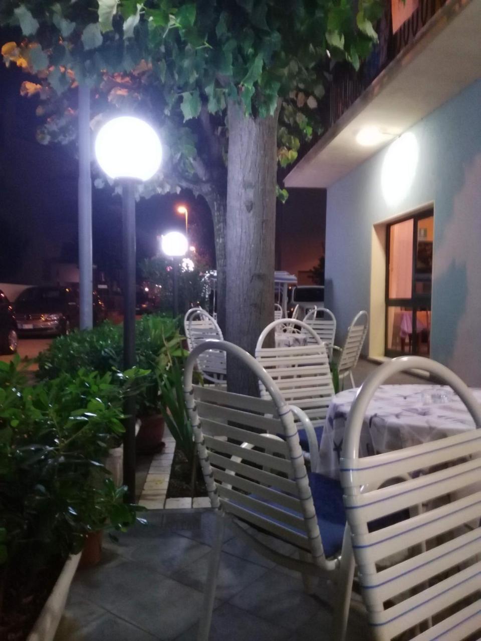 Hotel Marittimo Rimini Eksteriør billede