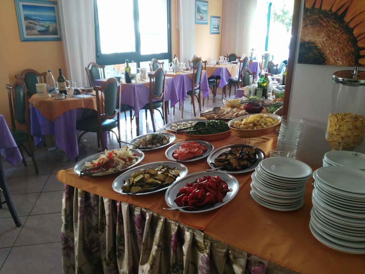 Hotel Marittimo Rimini Eksteriør billede